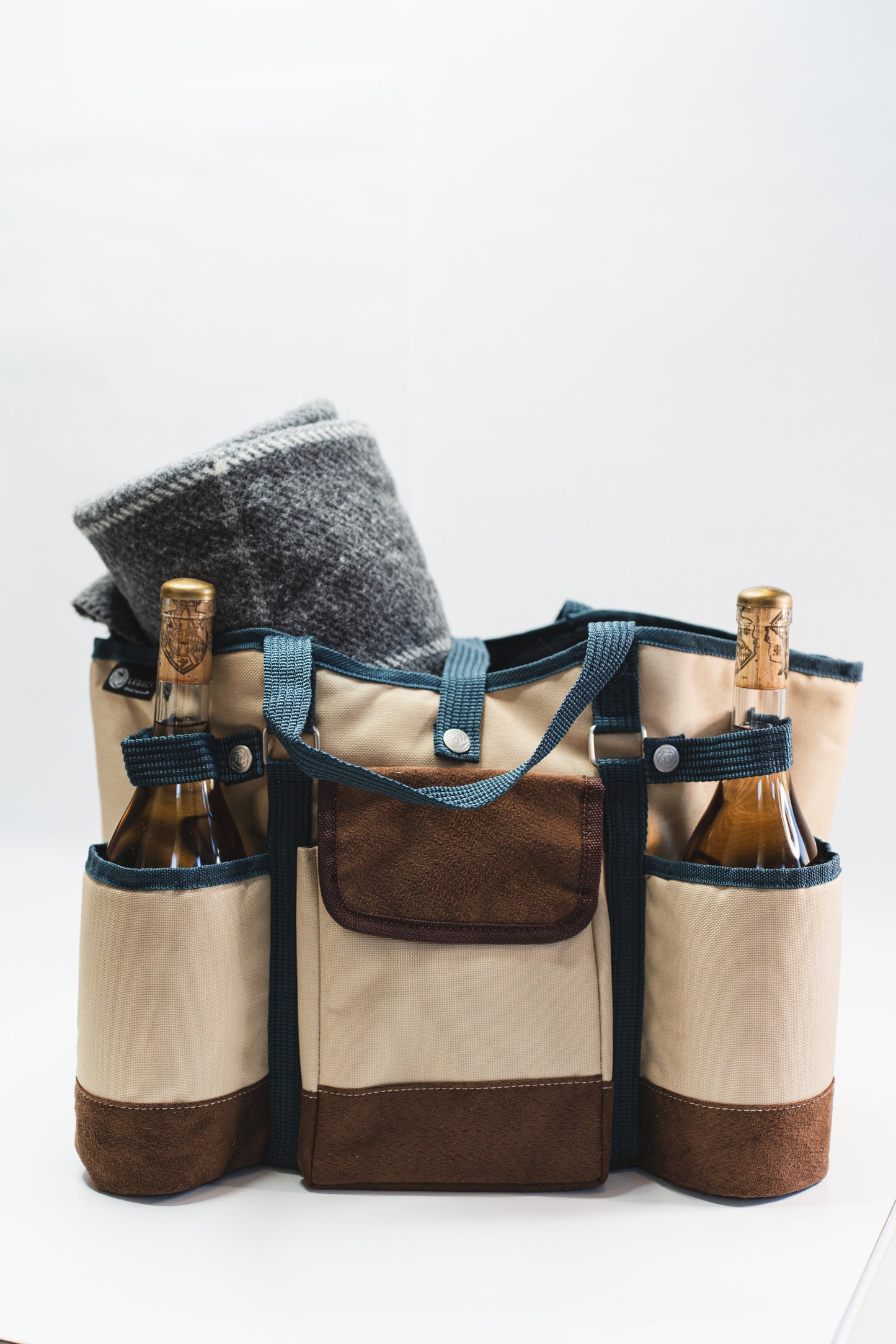 Beige Canvas Tote Bag with Leather Accents (Picnic Bag)