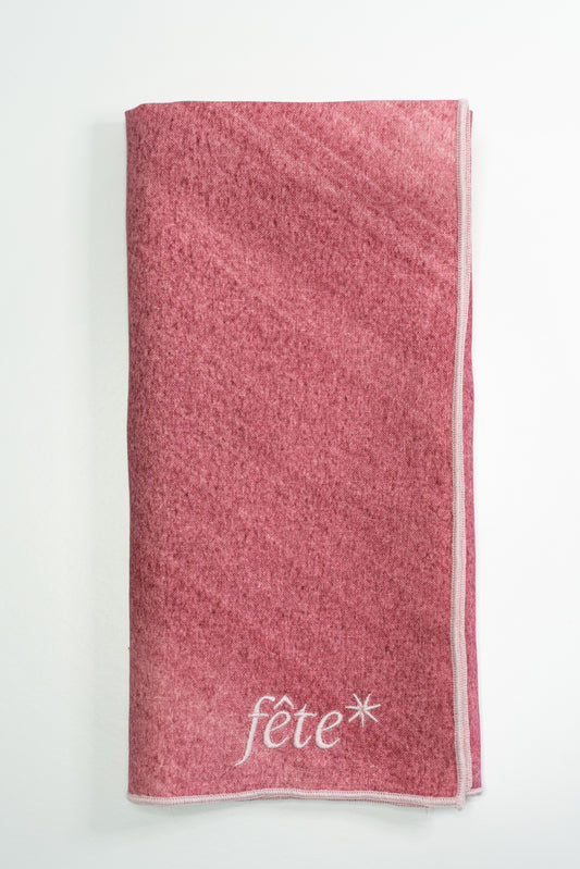 * Exclusive Partytrick X Goldie Home - Fête Pink Napkin